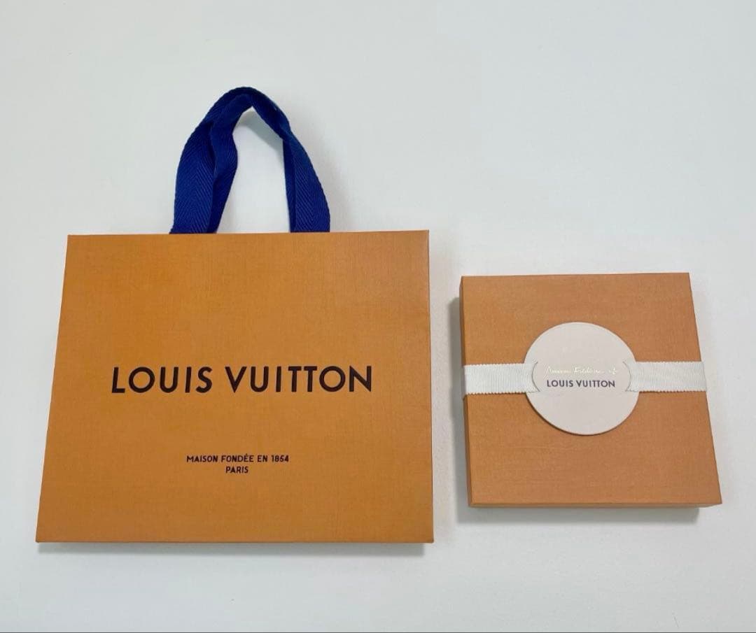 ルイヴィトン チョコレート ヴィヴィアン グルマンディーズボックス　フランス限定