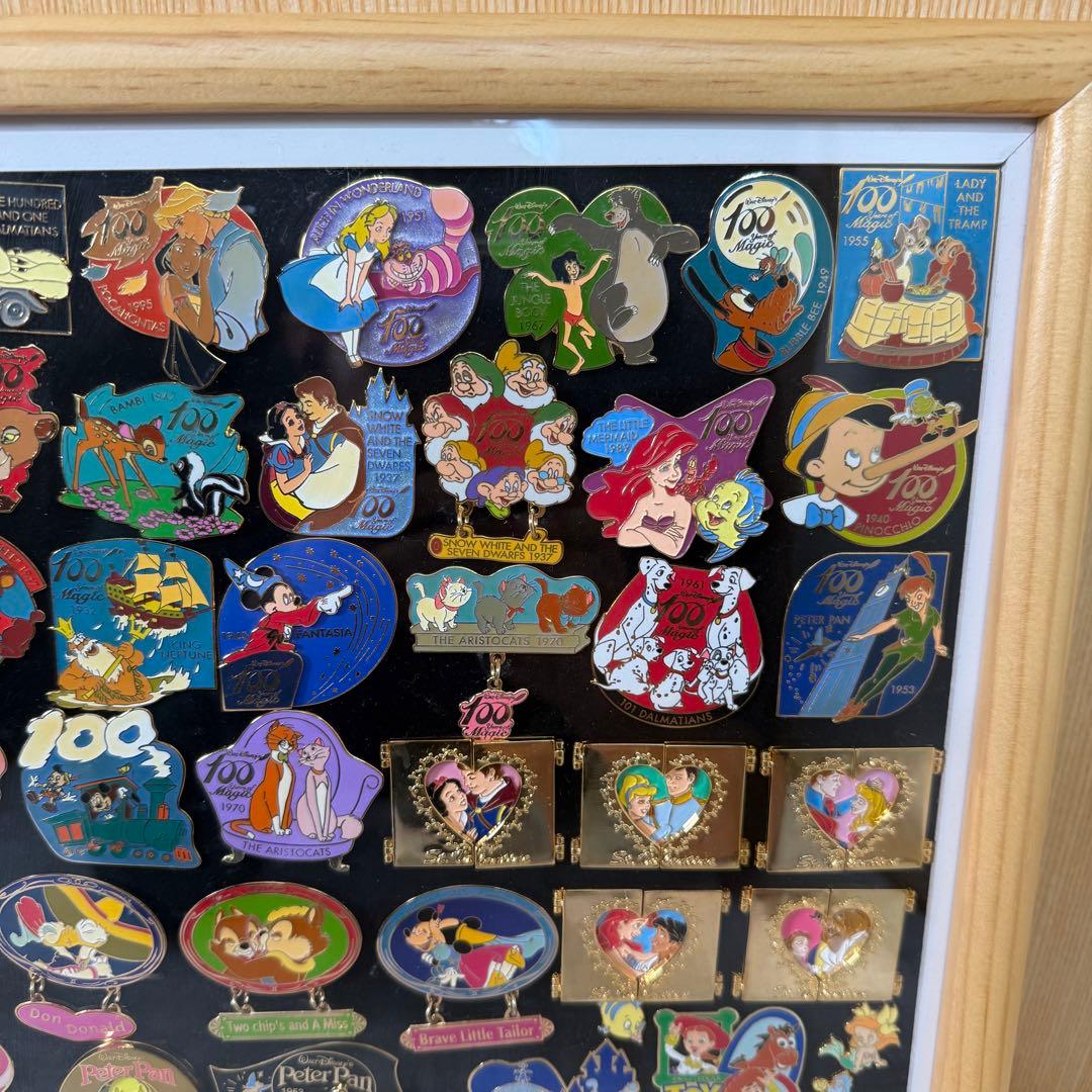 ディズニー　Disney ピンバッジ　まとめて　80個以上　大量　コレクション