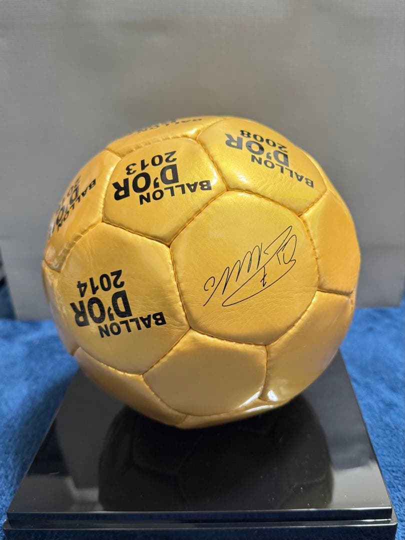⭐︎CR7 限定ロナウド直筆サイン入りボール⭐︎5号球