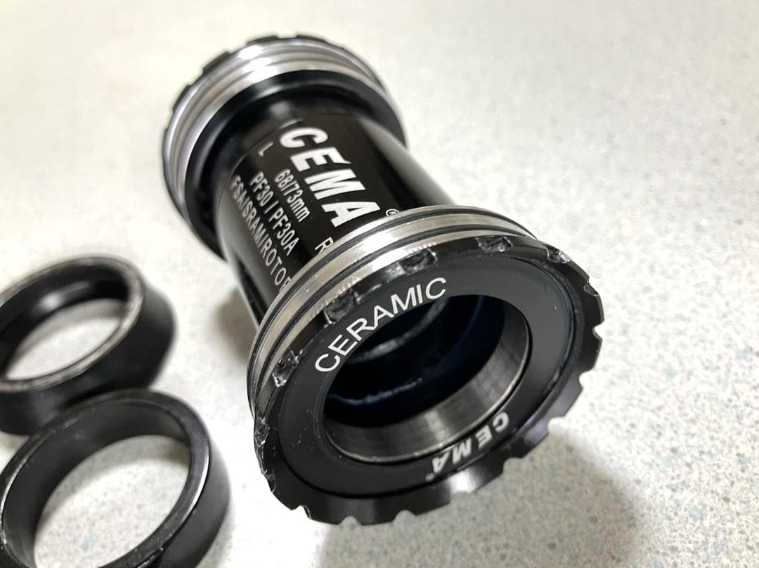 CEMA DUB 29mm PF30/PF30A セラミック BB right