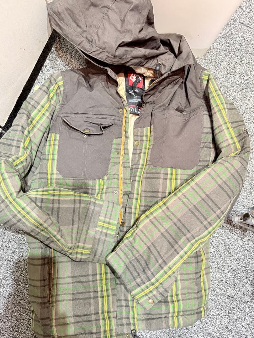 686 スノーボードウェア