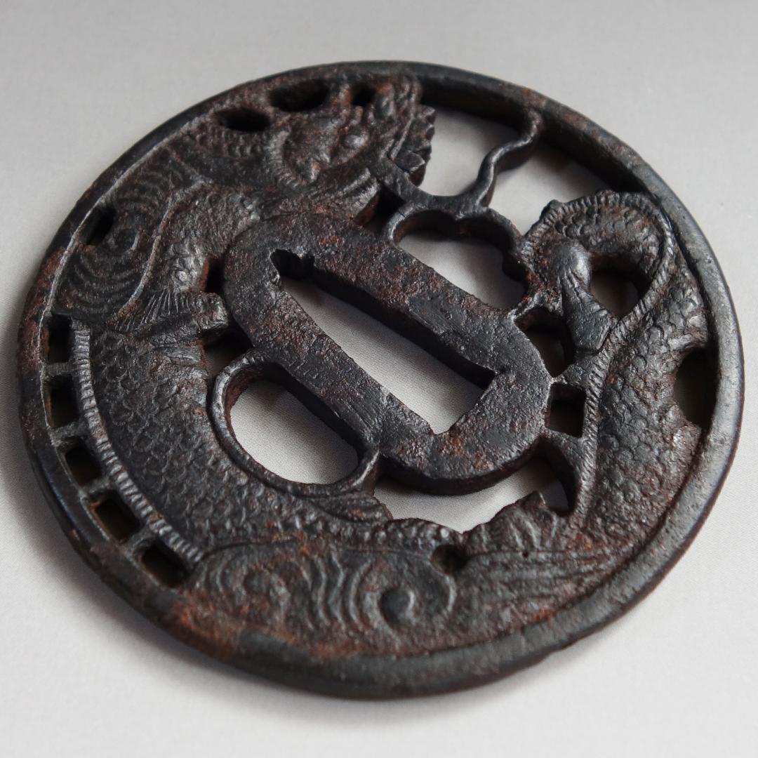 【記内 雲龍図透鍔】 鍔 鐔 刀装具 日本刀 武具 骨董 江戸 アンティーク