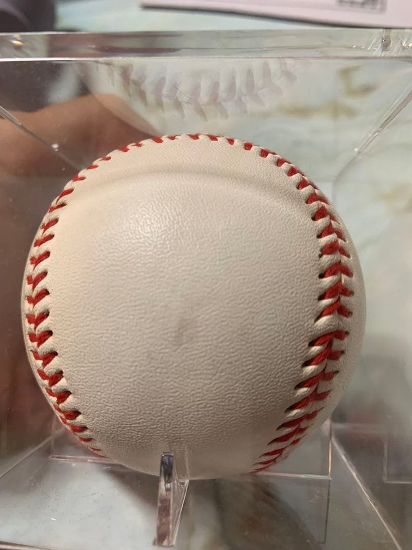 読売ジャイアンツ 坂本勇人選手、木村龍治選手の直筆サイン入りボール ケース付