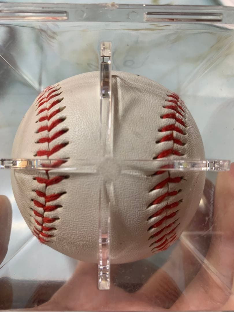 読売ジャイアンツ 坂本勇人選手、木村龍治選手の直筆サイン入りボール ケース付