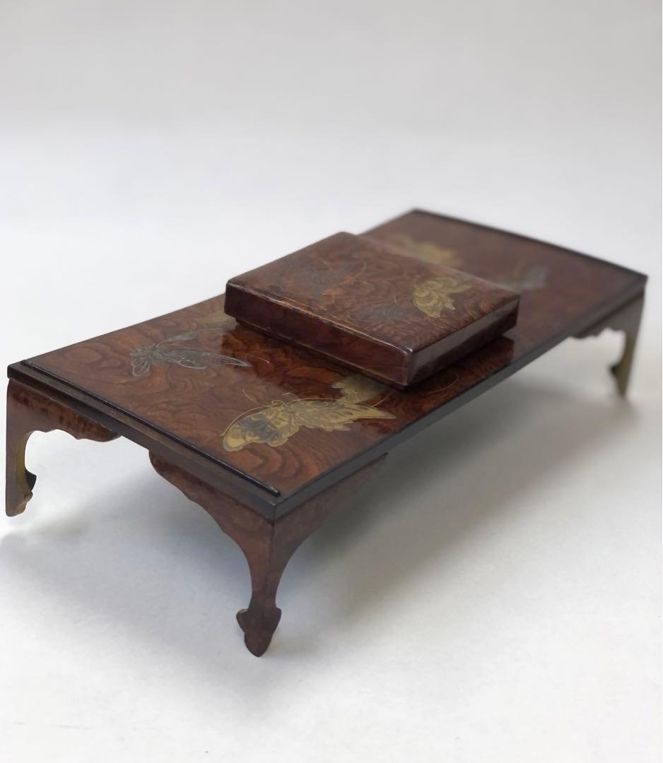 大名雛道具　金銀蒔絵　蝶図柄　長机.小鉢　木製　漆器　骨董品　揚羽蝶図柄