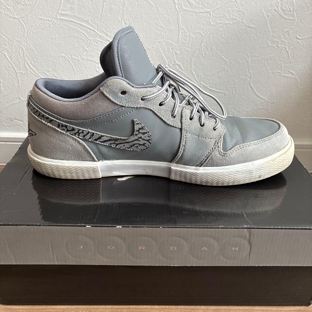 【日本未発売・超レア】AIR JORDAN RETRO V.1 エアジョーダン