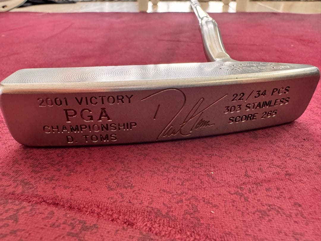 Scotty Cameron 限定パター