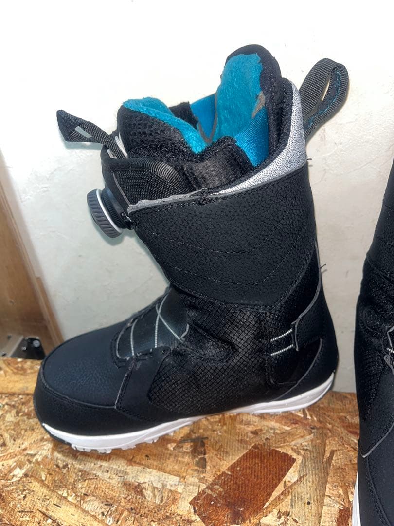 超美品！定価の半額以下！BURTON LIMELITE 24.0cm BOA