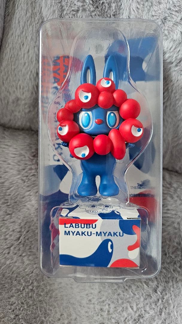 LABUBU MYAKU-MYAKU フィギュア
