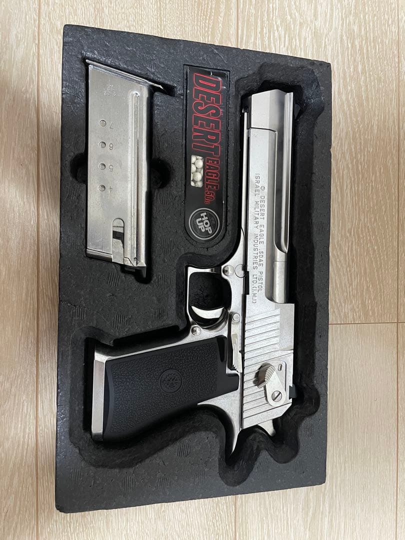 東京マルイ DESERT EAGLE .50AE クロームステンレス オマケ付き