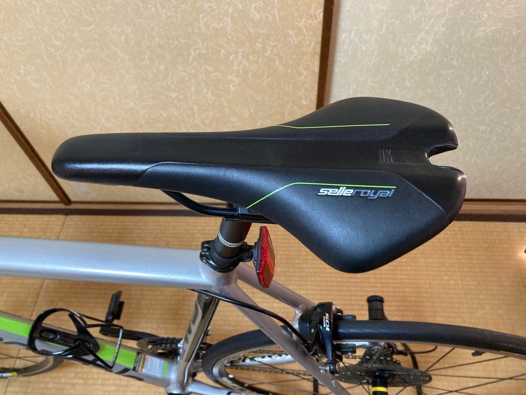 （再値下げ）Cannondale CAAD12 105