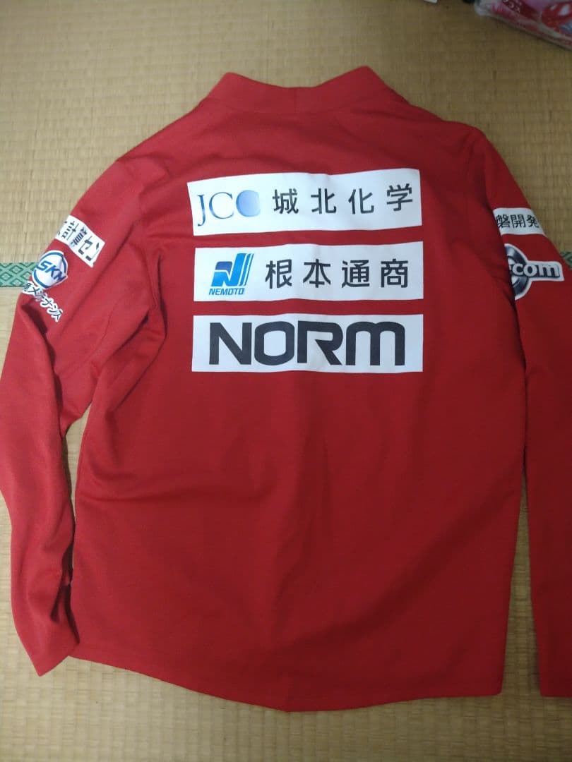 ゆ*ん様 いわきFC２０２４年ジャージ赤い長袖シャツ NISSAN KITAC