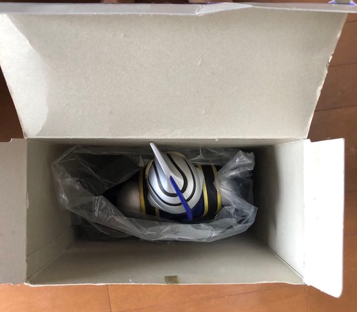 京本コレクション　ウルトラマンアグニ　サイン入り