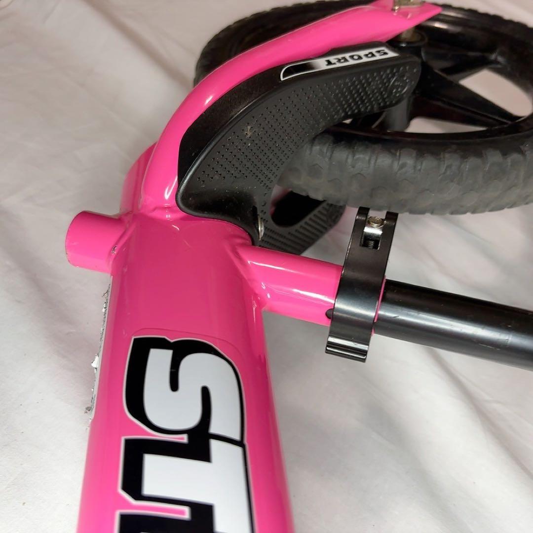 【美品】STRIDER SPORTS （日本正規品） 12インチ　ピンク