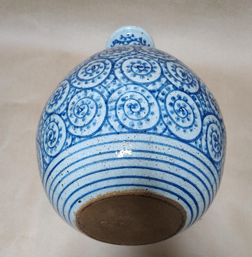 タコ唐草 花瓶 （信楽焼 壺久郎作　なのか？）