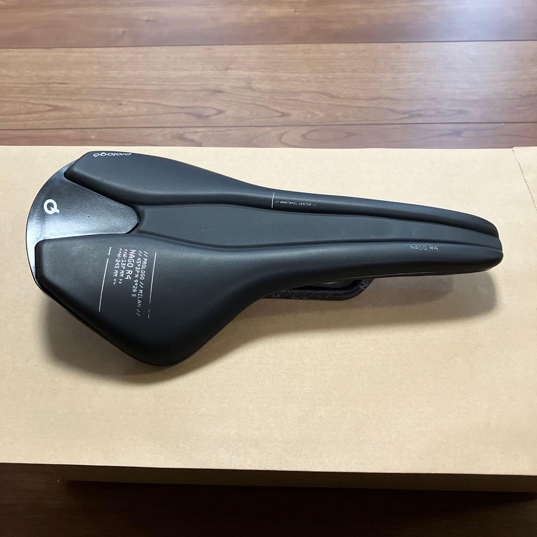 Prologo(プロロゴ) NAGO R4 NACK 137 サドル