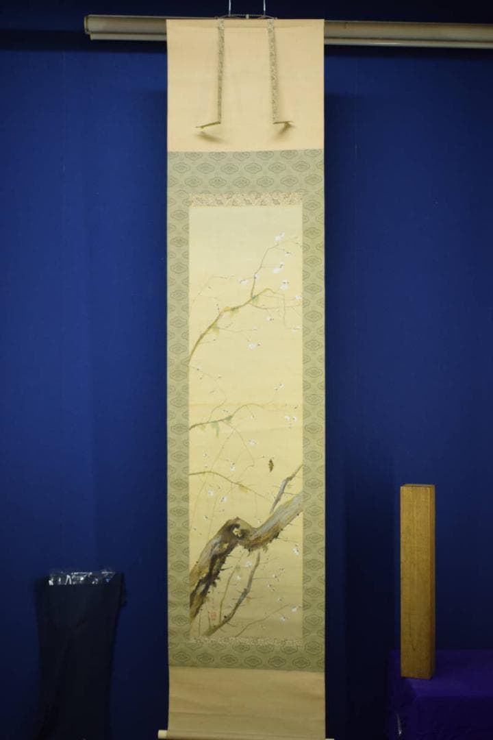 真作/北上聖牛/白梅蓑虫図/梅花ミノムシ図/布袋屋掛軸HI-400