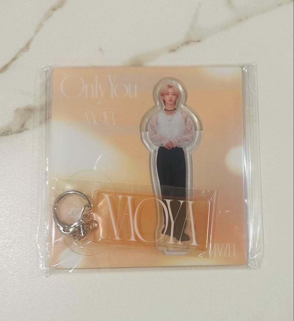 MAZZEL NAOYA Only you アクリルスタンド キーホルダー