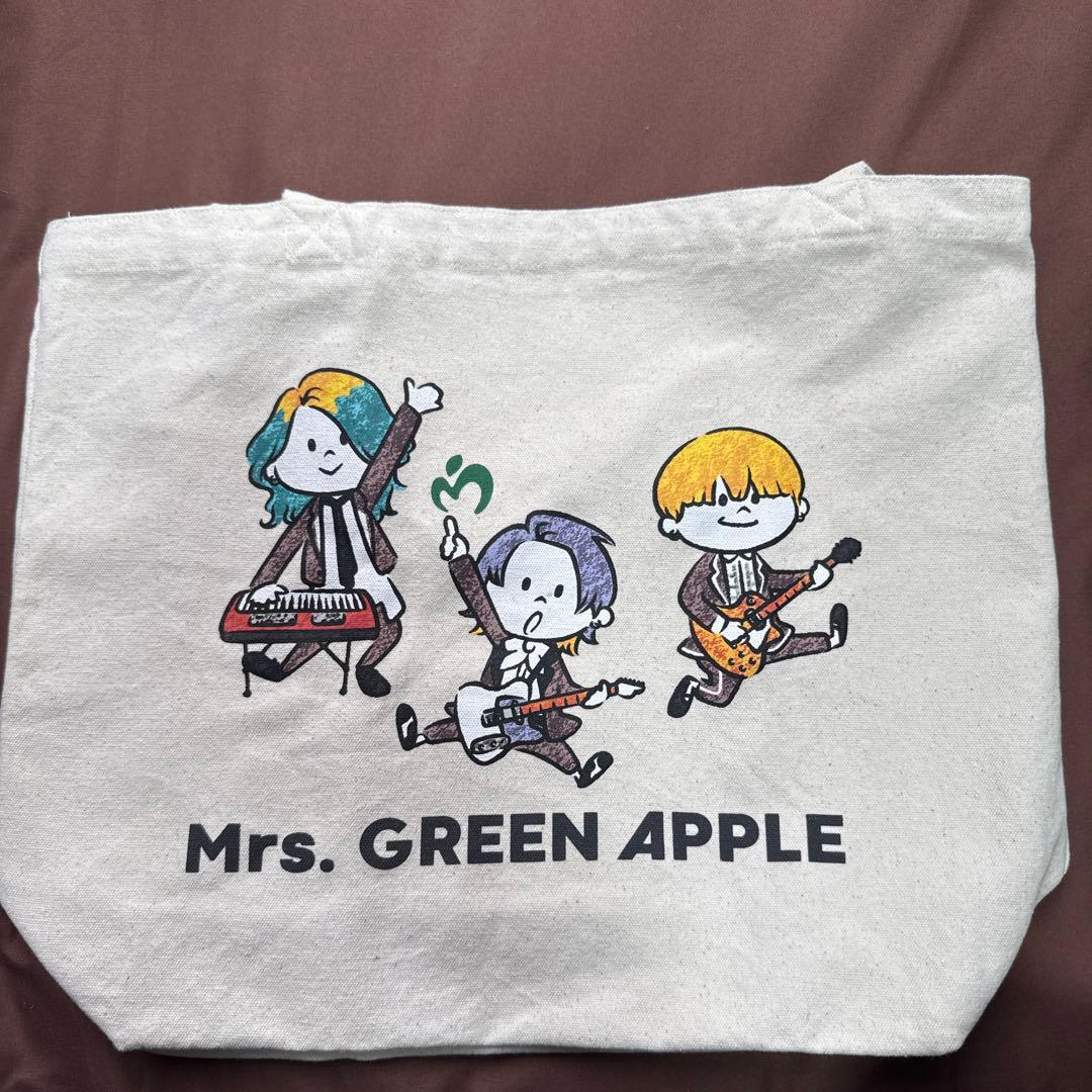 Mrs.GREEN APPLEトートバッグ