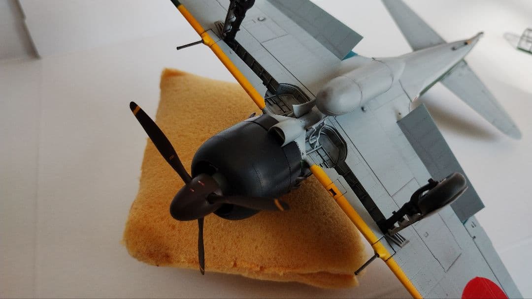 プラモデル完成機　1/48　零戦52型甲(三菱製)