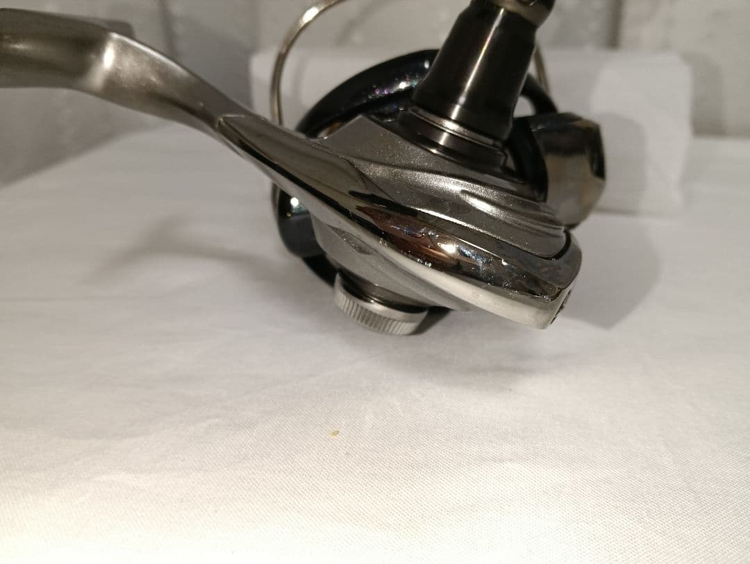 ​【美品】ダイワ 15 ヴァデル 4000H（DAIWA VADEL）