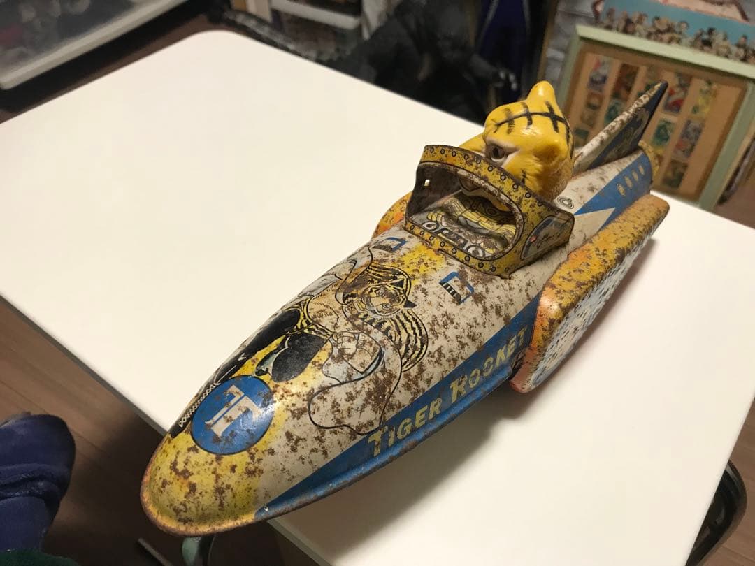 タイガーマスク、ブリキロケット当時ものです。