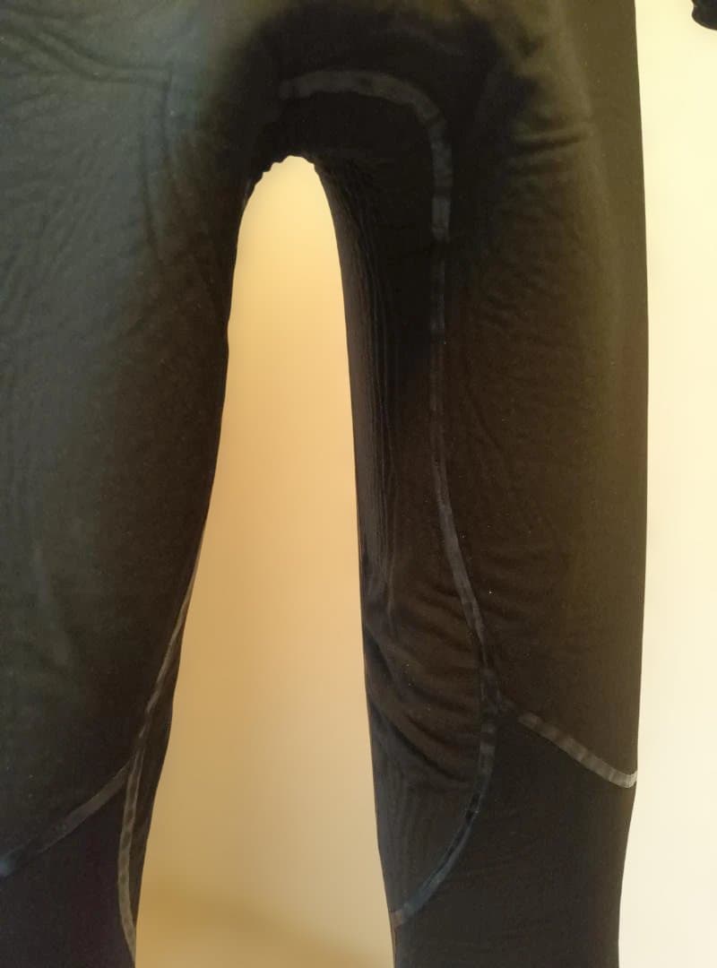 D*れ様 Patagonia R3 ウェットスーツ 4.5/3.5 Mサイズ