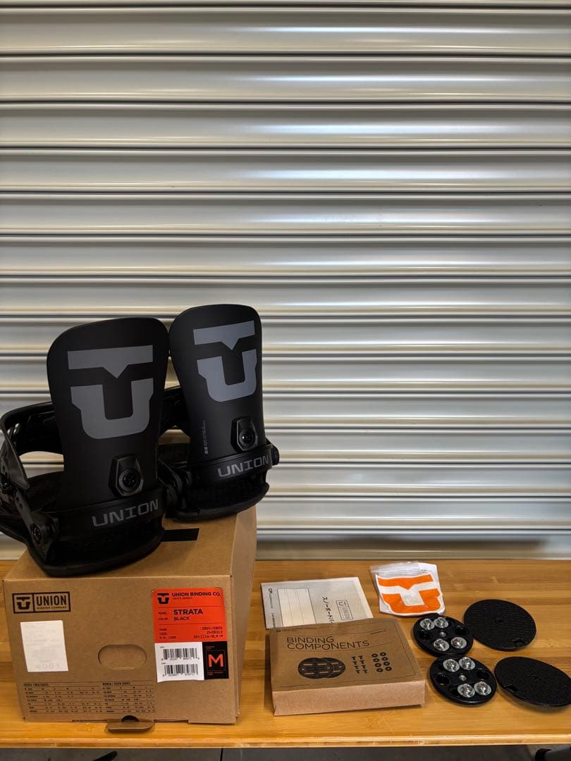 UNION STRATA ビンディング ブラック M 2024/2025