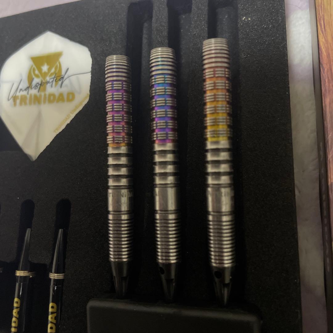 TRiNiDAD ロメロ3 ST エスダーツ限定モデル