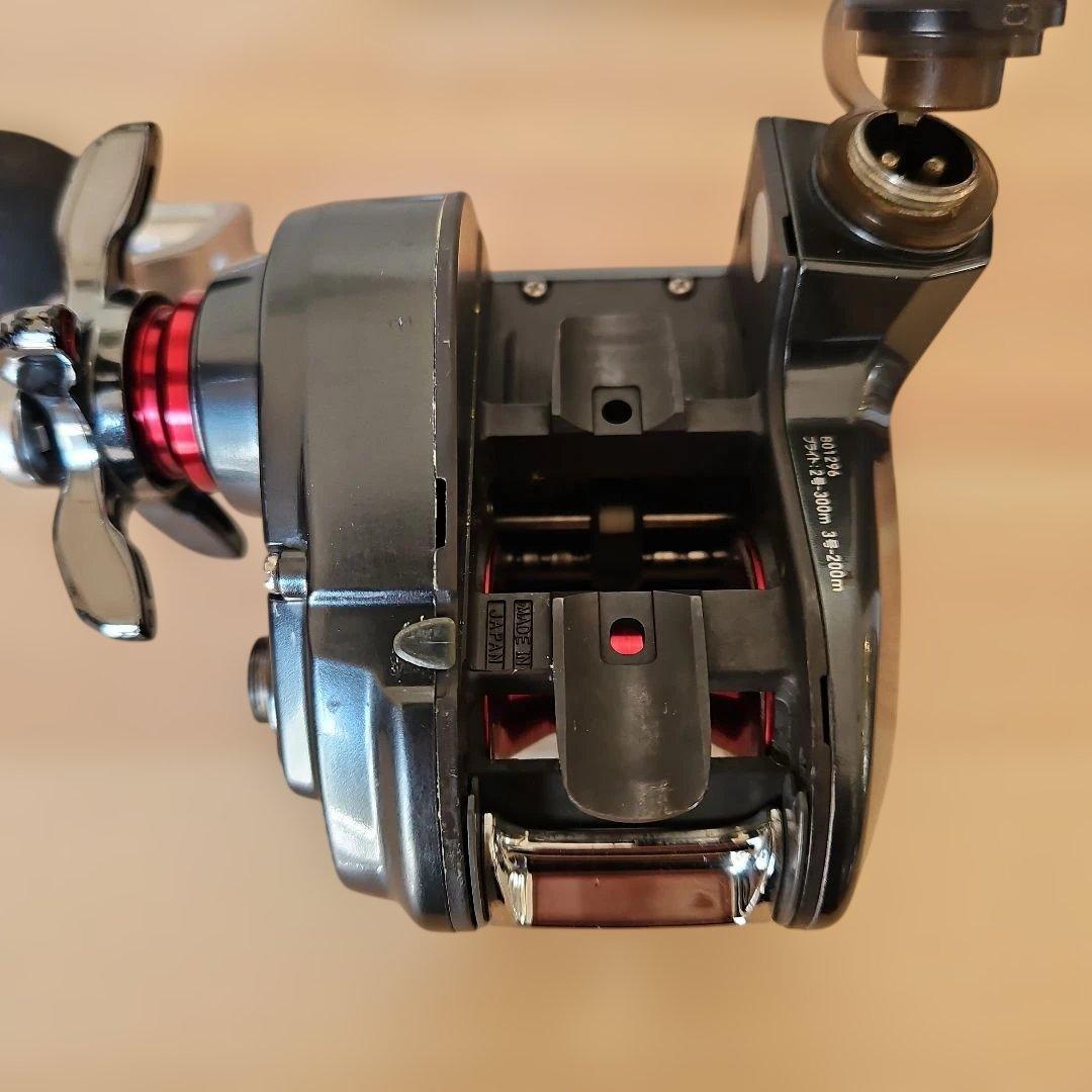 たく　訳あり　SEABORG 200J 電動リール