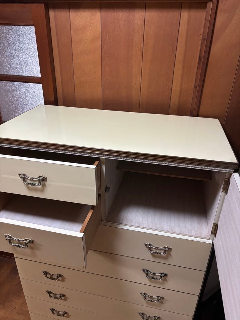 木製タンス クリーム色 9引き出し
