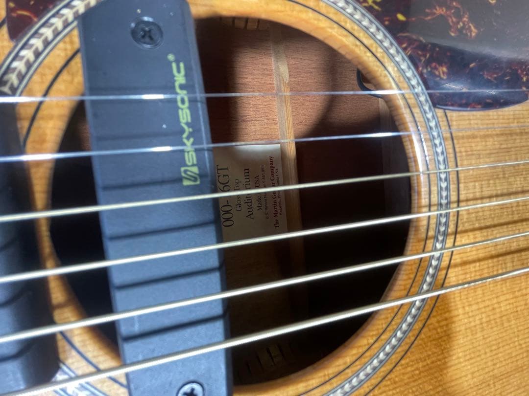 Martin & Co. マーチン 000-16GT Gloss Top