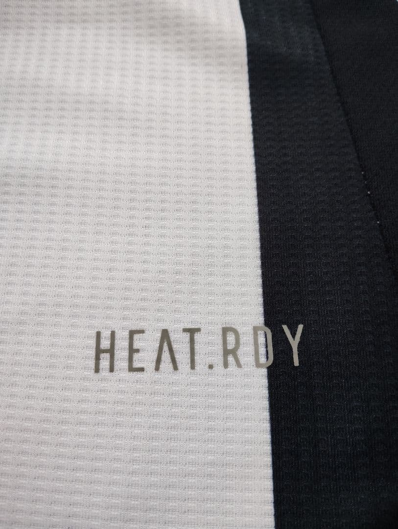 Newcastle United adidas ユニフォーム　ジョエリントン