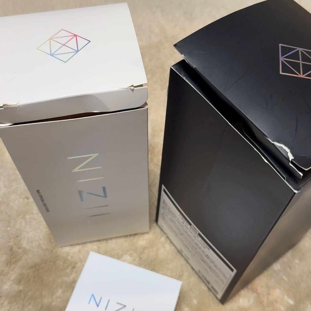 NiziU OFFICIAL LIGHT STICK ペンライト　ケース