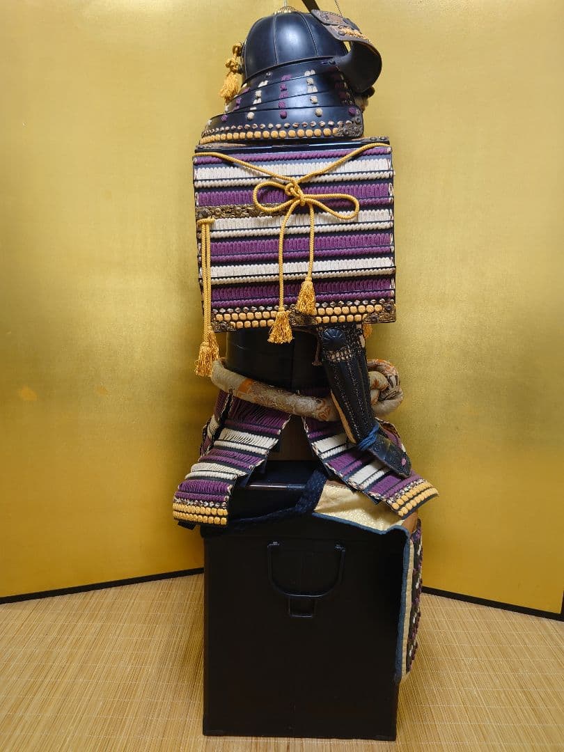 ★送料無料☆紫白糸威大袖黒二枚胴具足☆等身大鎧一領☆甲冑★