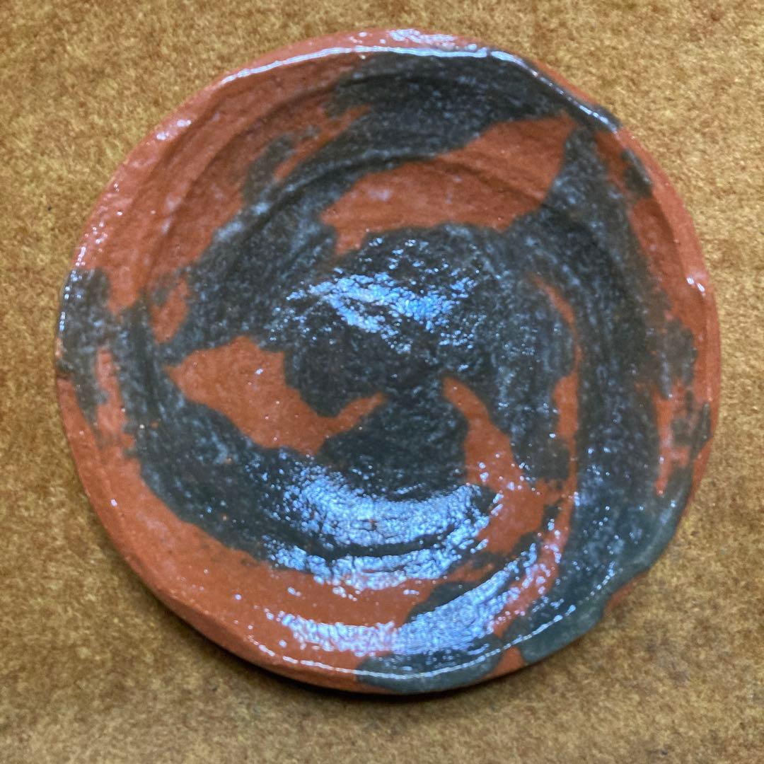 3代　中村道年　「赤楽丸皿」押印　道年尼極箱　高3.8x径22.5cm ￼八事窯