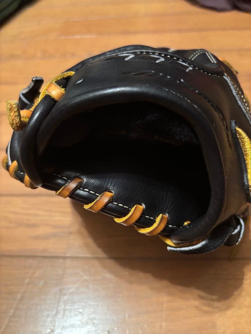 Mizuno Pro硬式グローブ ブラック/タン