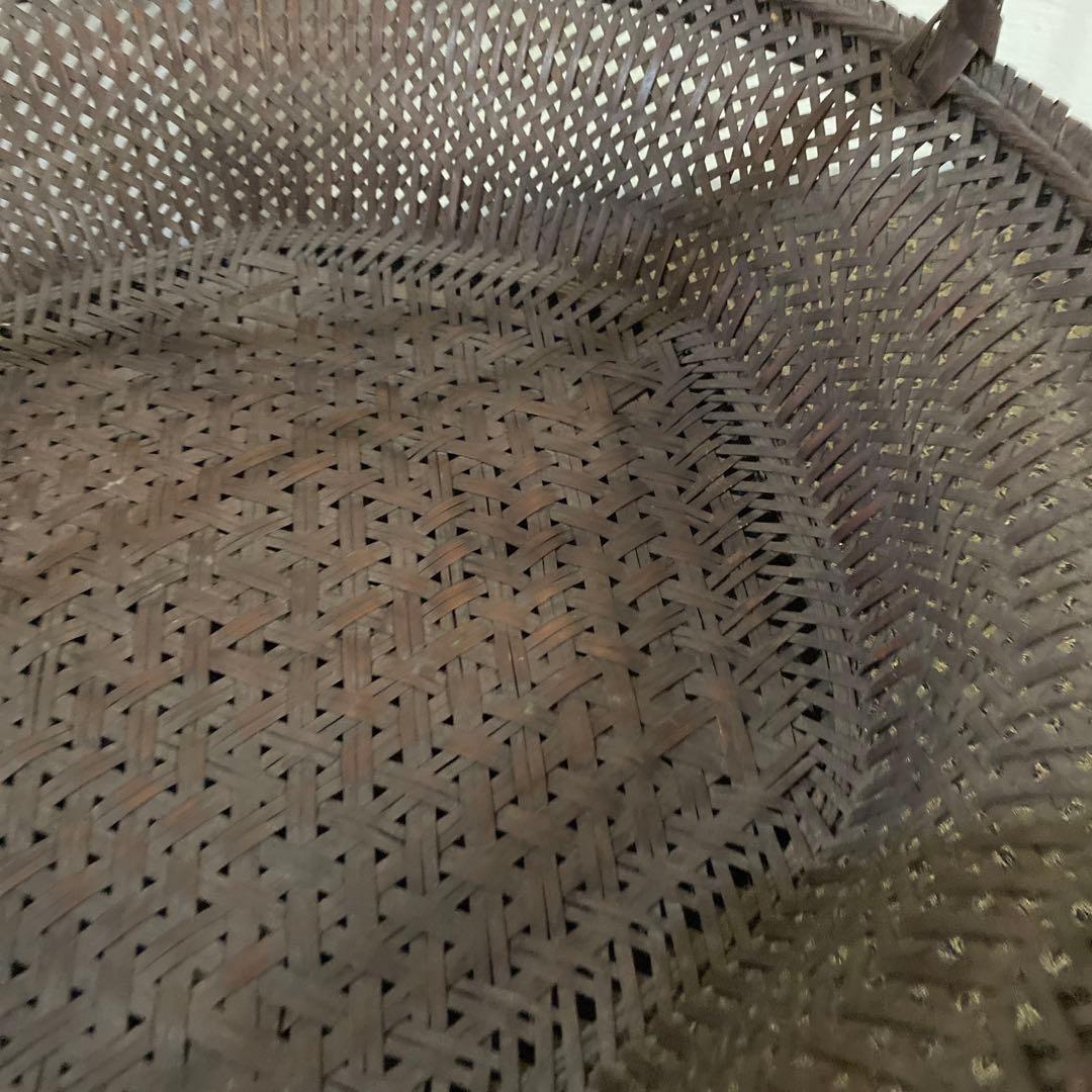 骨董　大きな竹籠　花籠　竹花入　エコメルカリ便指定して下さい