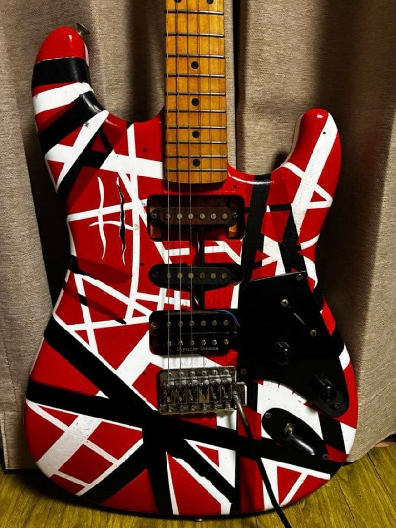 Fender Japan ストラト Van Halen レリック加工
