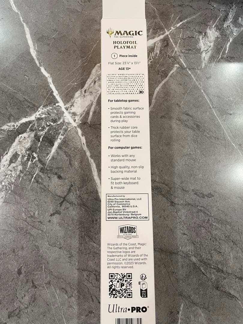 ウルトラプロ 30th Anniversary holofoil playmat