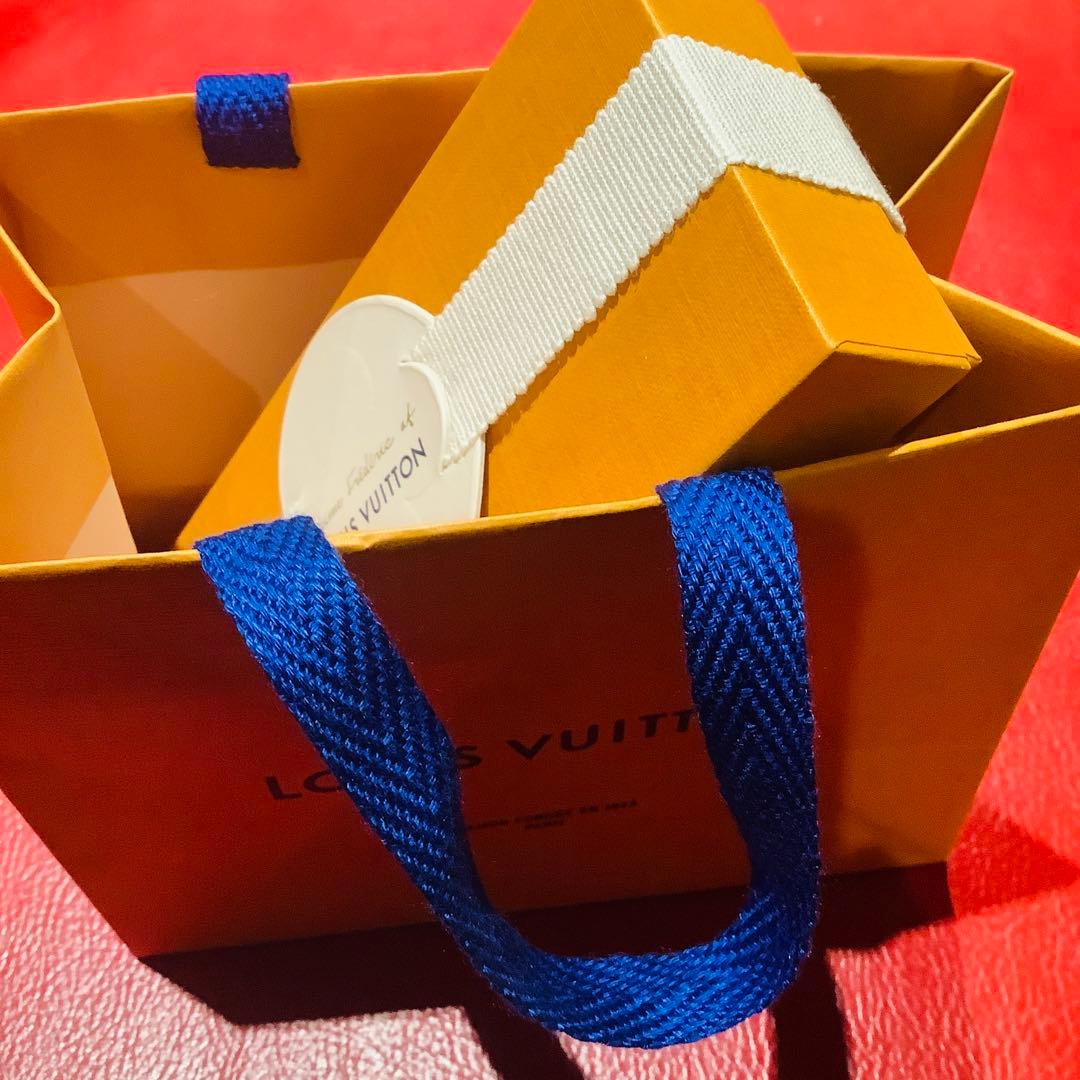 ❤️パリLV正規品　LOUIS VUITTON チョコレート　ミルク&ダーク2箱