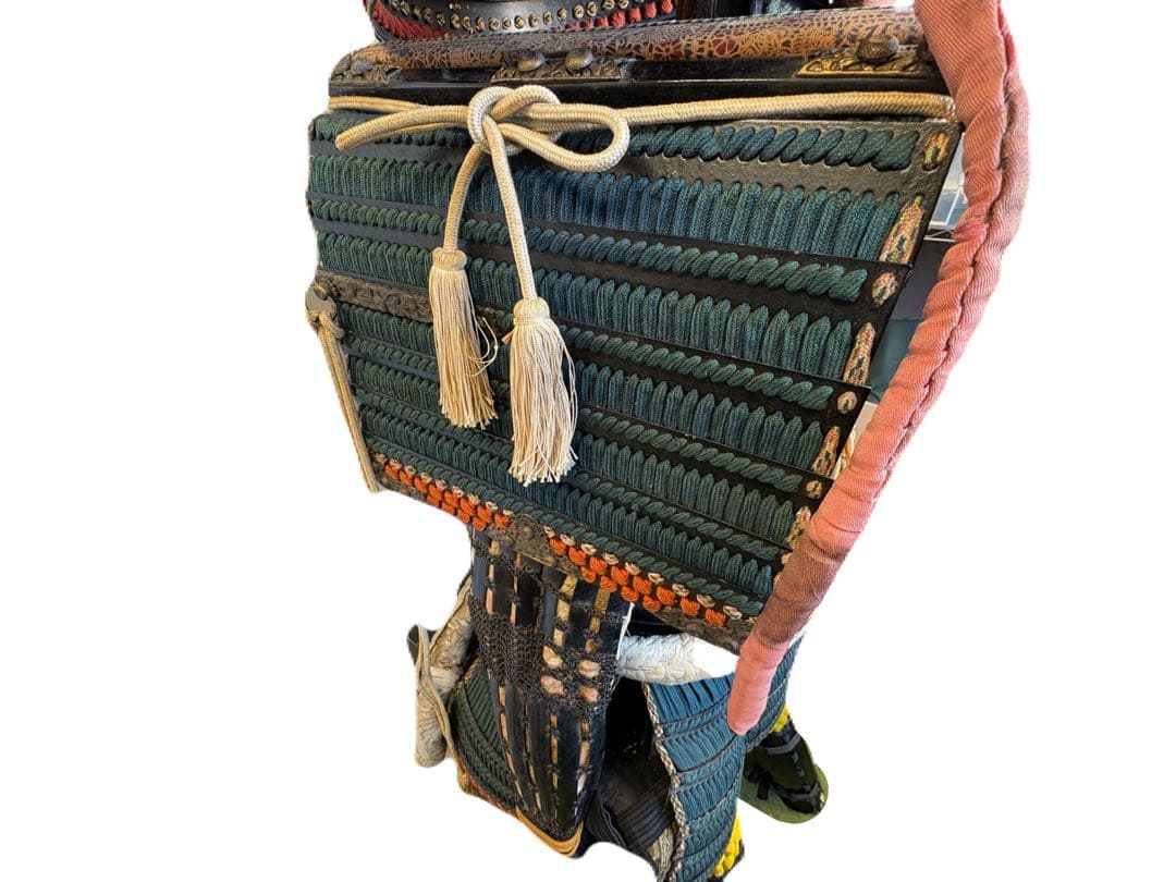 け*屋様 日本美術 時代甲冑 等身大 家紋入 丸に揚羽蝶 鎧兜 一式 面頬 鎧櫃