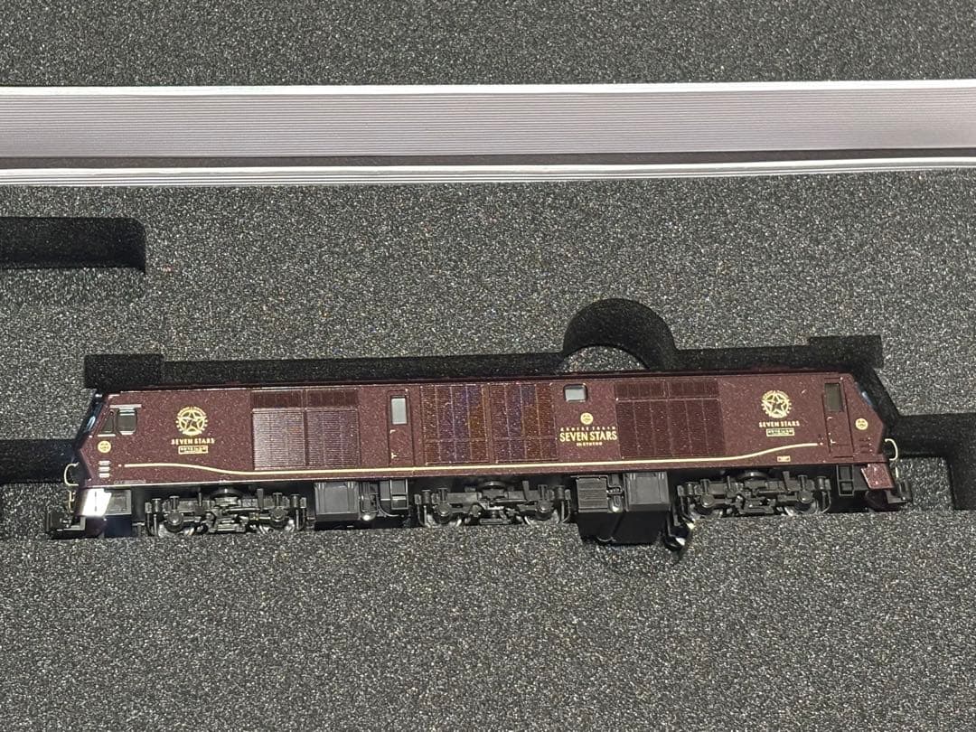 KATO クルーズトレイン「ななつ星 in 九州」 8両セット