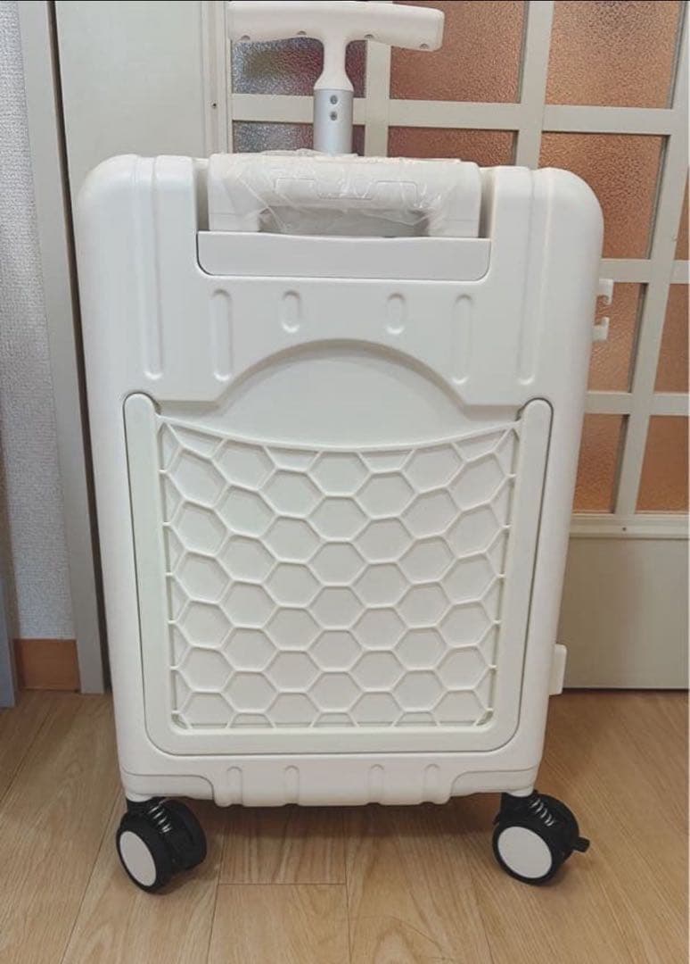 新品未使用 多機能子供乗れるスーツケース　40リットル　白