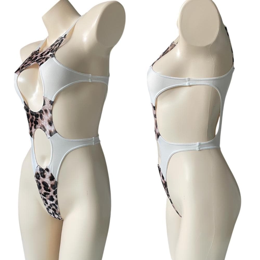 レオタード　ハイレグ　穴あき　クラシックレオパード×オフホワイト