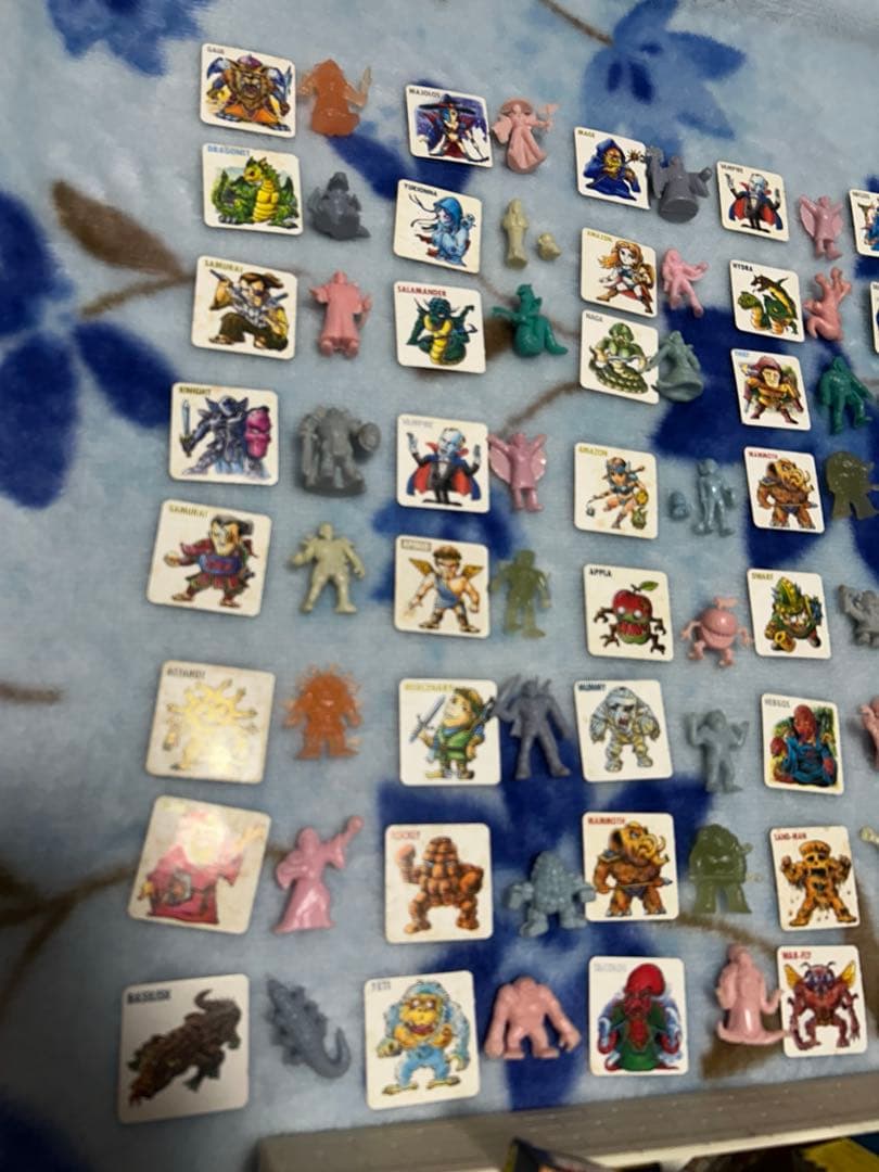 ネクロスの要塞チョコ　ロッテ