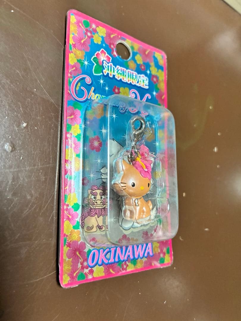 希少激レア新品 ご当地 ハローキティ 沖縄 日焼け チャーミーキティ ストラップ