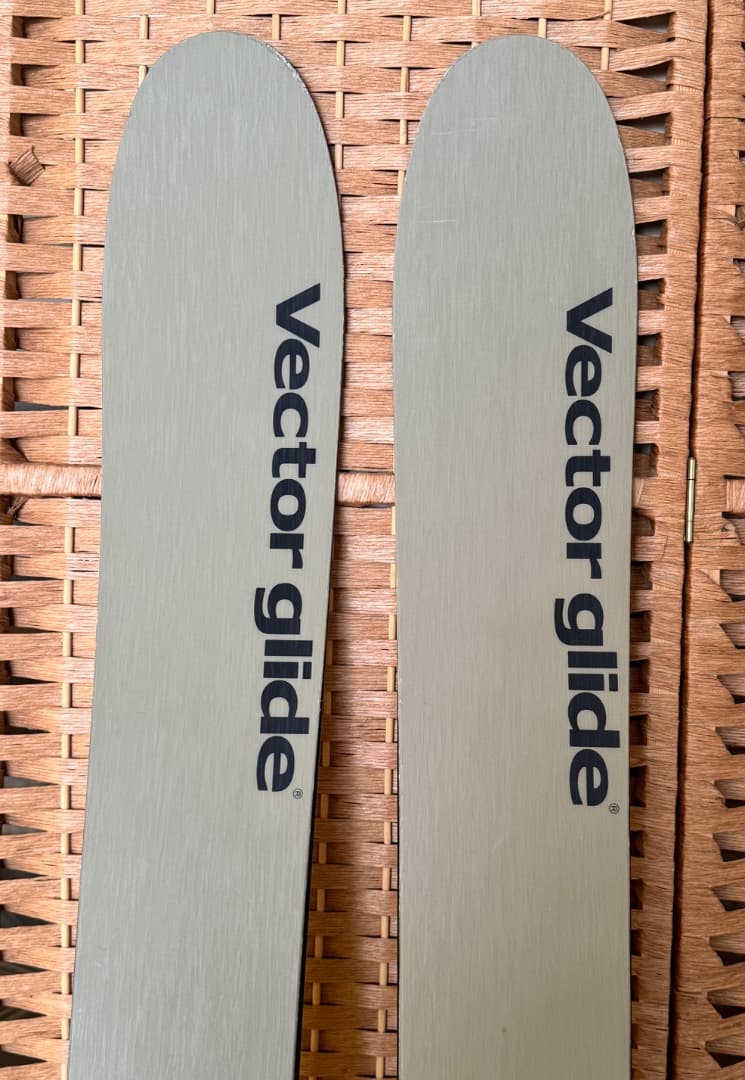 VECTORGLIDE POLARVE LIGHT ベクターグライド