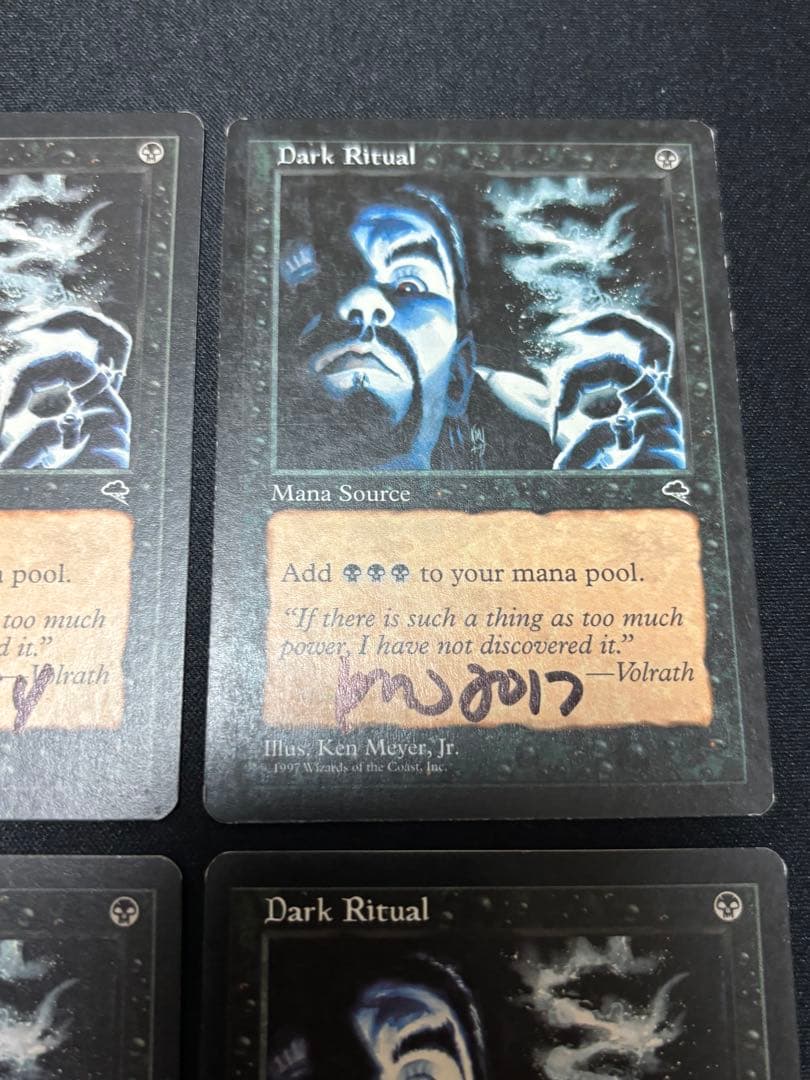 暗黒の儀式 サインド 4枚