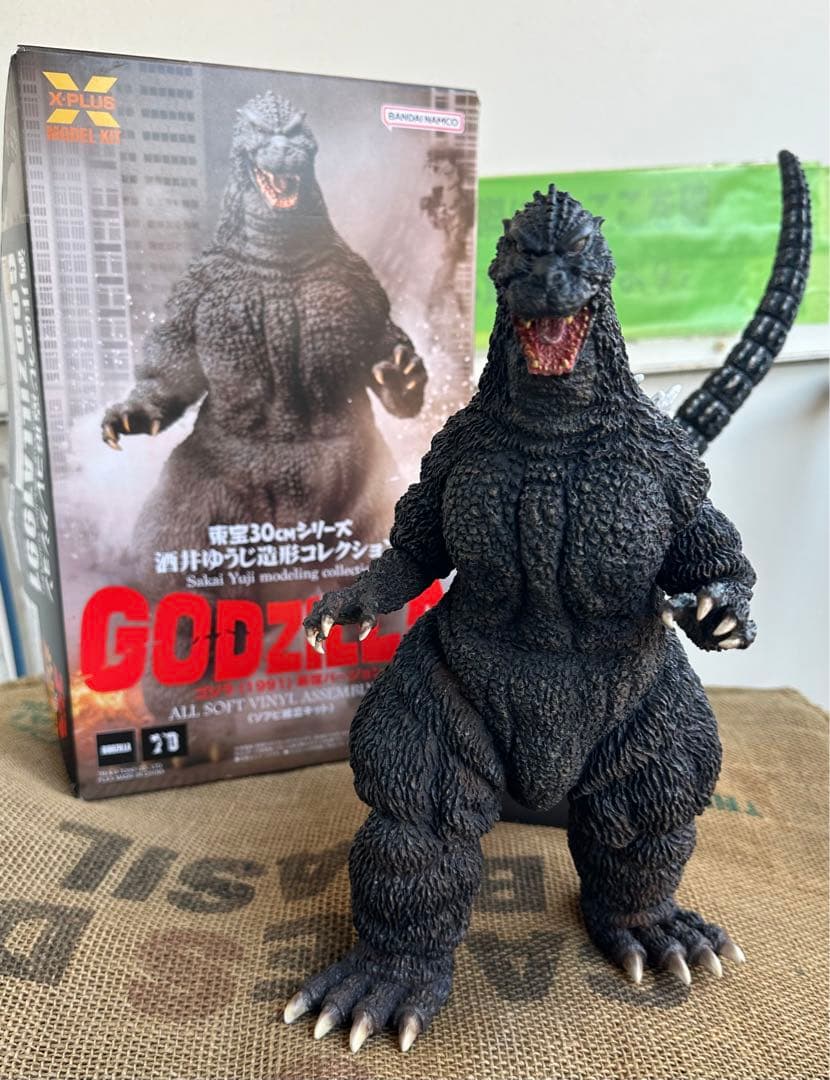 東宝30cmシリーズ 酒井ゆうじ造形コレクション ギドゴジ　新宿バージョン